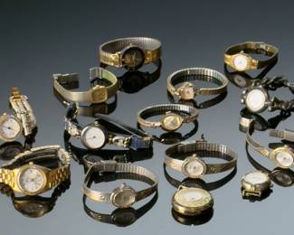 Lot of Ladies Vintage Watches 