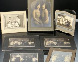  Lot of 7 1920s-1940s  Family Portrait Photos vintage/antique