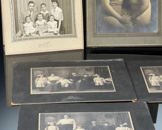  Lot of 7 1920s-1940s  Family Portrait Photos vintage/antique