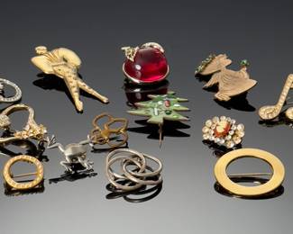 Lot of 13 Vintage Pins Brooches 