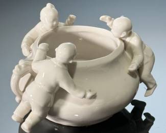 Maitland Smith Chinese Blanc De Chinese White Porcelain Children Bowl