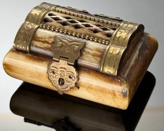 Primitive Camel Bone Trinket Box