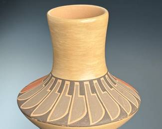 Jemez Pueblo Juanita Fragua Polychrome Pot Vase Native American Pottery 