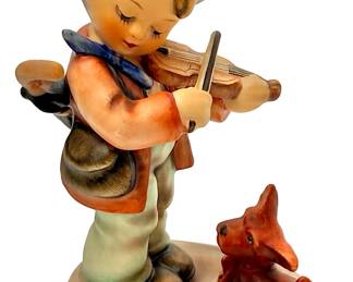 Goebel Hummel Figurine “Doll Bath” #319, TMK-5