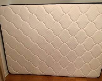 Queen Size Mattress - Purchased in February 2023 and was only used for a few months