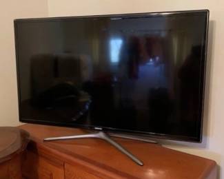 Samsung 42" Smart TV