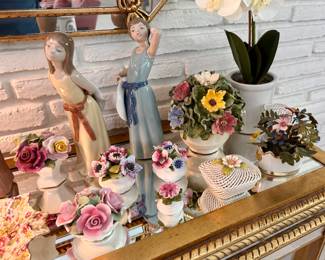 Lladro girls and all the small roses are sold.