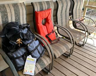 4 patio chairs