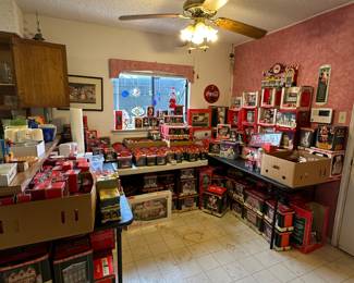 Coca Cola Christmas Village Pieces - Huge Selection