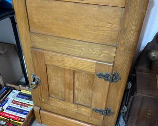 Oak Ice Box
