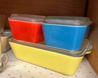 Vintage Pyrex Primary Fridge Set