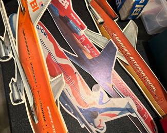 Vintage Braniff Airlines Plane Pin Ups