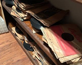 Thousands of Albums - Mostly Old Country