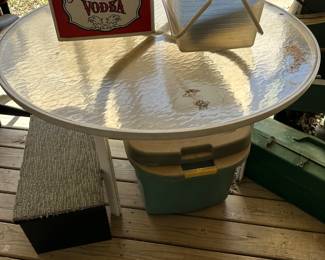 Patio table