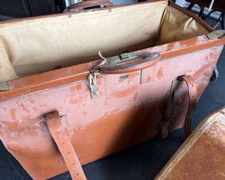 Large vintage suitcase 