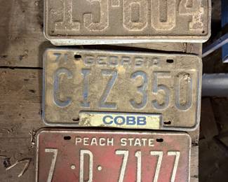 Vintage license plates 