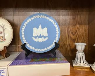 Wedgwood Jasperware 1978 Christmas Plate 