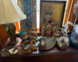 Decoys shore bird carvings, Majolica Lamp