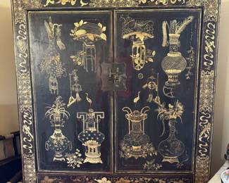 18th Century Jappaned Cabinet