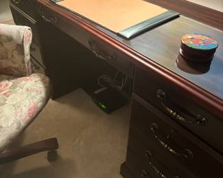 Mahogany office desk with rolling chair 