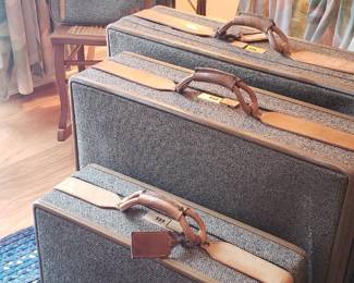 Vintage tweed Hartmann luggage set