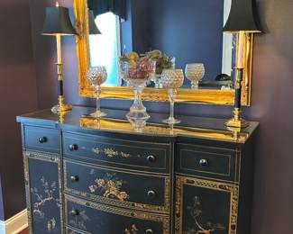 Beautiful Asian inspired dresser / buffet, lamps, mirror