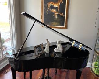 Electric baby grand piano