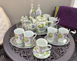 Cute china / tea set