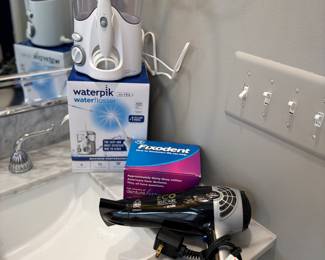 Hairdryer, water pick