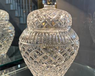 Crystal jar