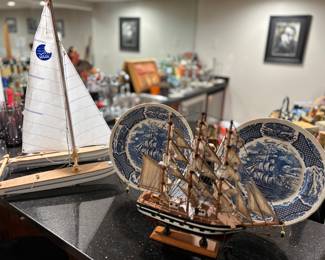 Ships, ship plates