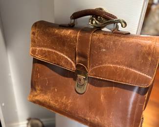 Vintage leather briefcase 