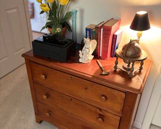 Vintage dresser