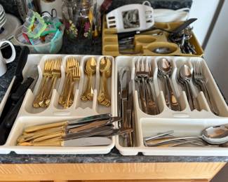 Silverware sets