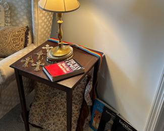 Accent table, lamp, books