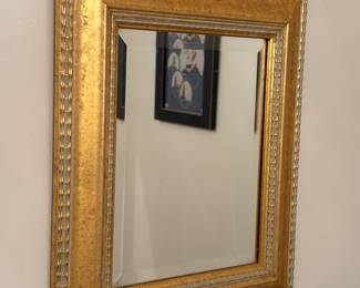 Beveled glass mirror