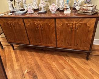 ITALIAN BURLED WALNUT  SIDEBOARD