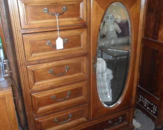 Dresser with built in mirror