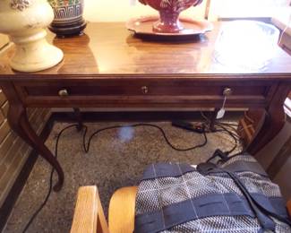 Lady's writing desk