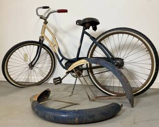 Vintage Cruiser Bicycle with Fenders