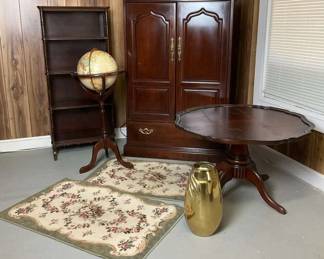 Traditional Furniture and Decor Lot