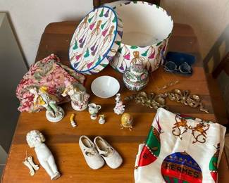 Eclectic Lot Of Vintage Items