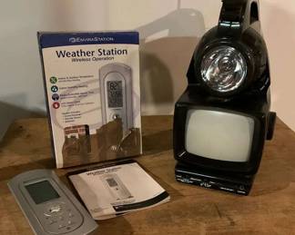 EnviraStation Weather Station Brodgestome Dueler MultiFunction TV Lantern