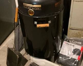 Brinkmann Smoke N Grill with Accessories