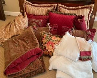 Custom Queen Bedding Set