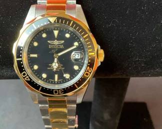 Mens Rolex Oyster Perpetual Date Two Tone