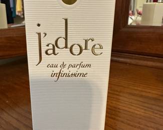 Jadore Perfume by Dior! 