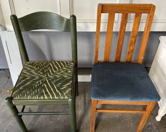 Nice pair of chairs! Both wood! 