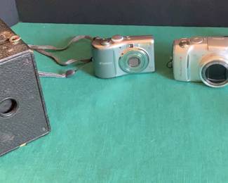 Vintage Brownie Camera 2 Canon Digital  Accessories 