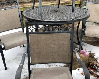 Metal Outdoor Table 4 Chairs
